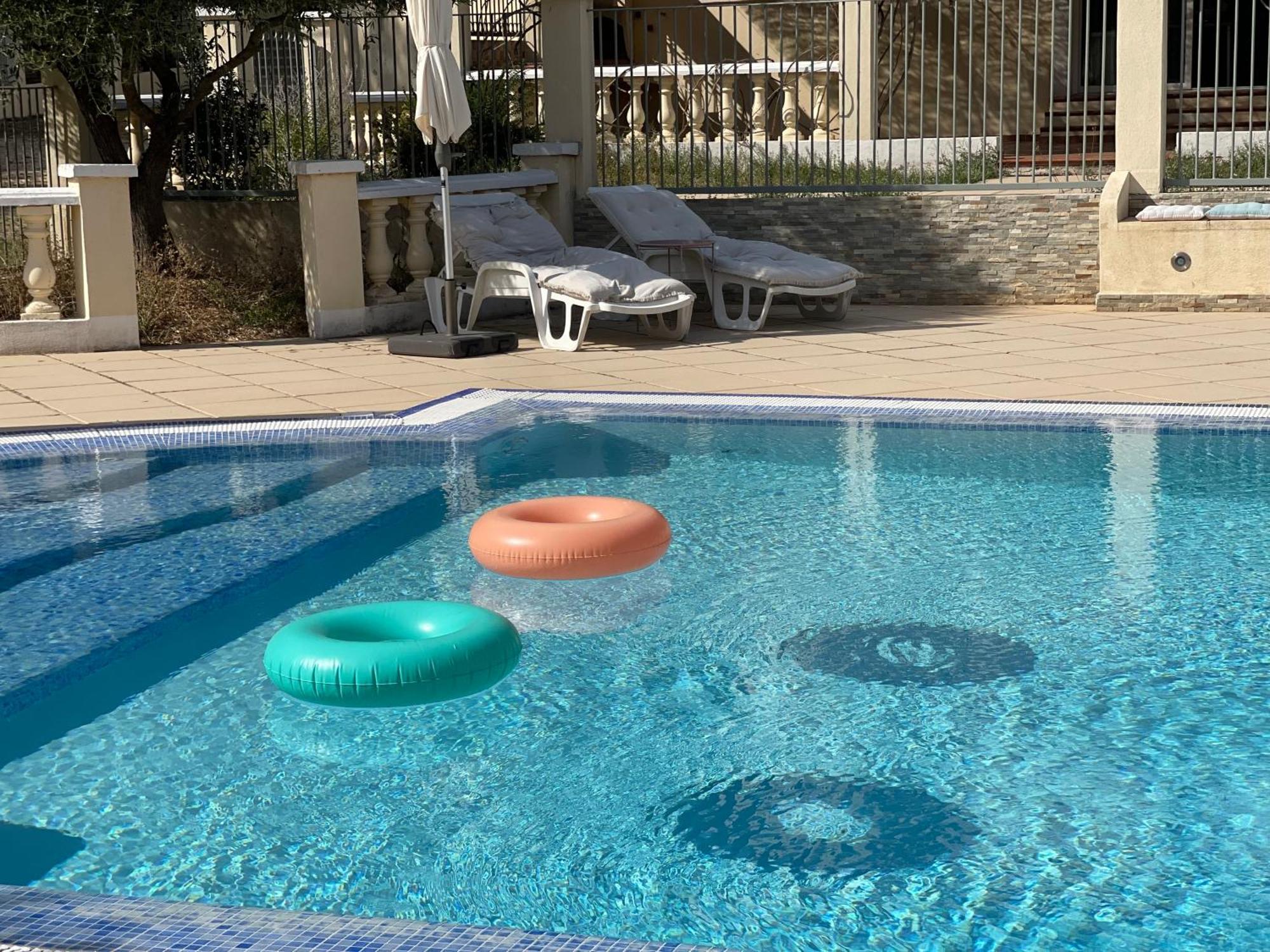 Les Terrasses De Valerian Villa Brignoles Exteriör bild